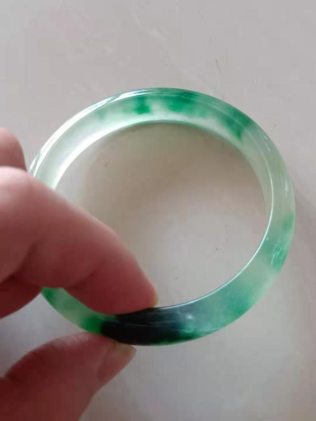 a货翡翠是就是缅甸的吗,a货翡翠原石是好的还是假货