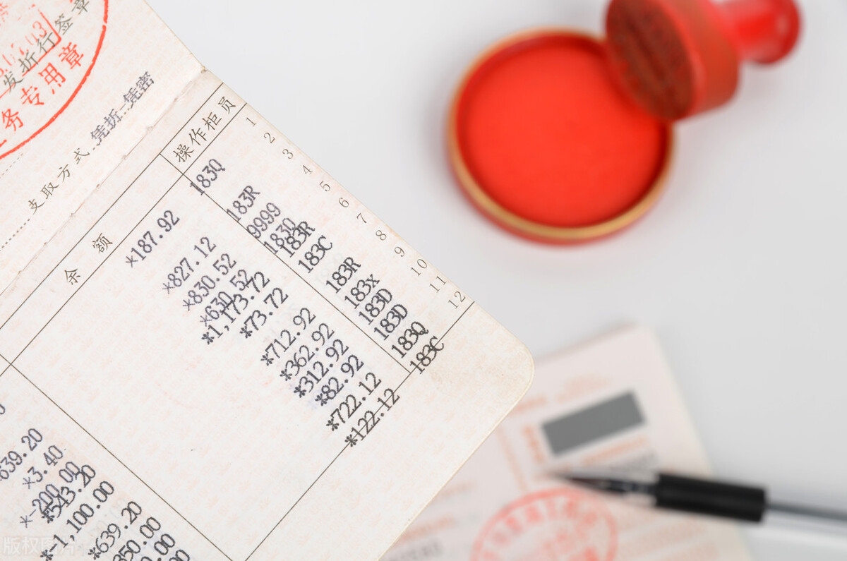 坐飞机报销是凭行程单还是发票,坐飞机报销要行程单还是要发票