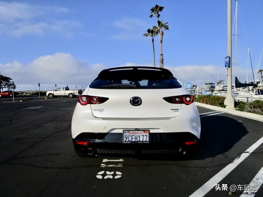 马自达3两厢版2024款,2023款马自达32.0质擎版配置