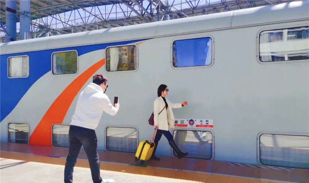 惊艳时光，不负年华——金花成长记