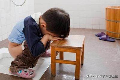 孩子咳嗽发烧反反复复是怎么回事,孩子咳嗽发烧的最佳治疗方法