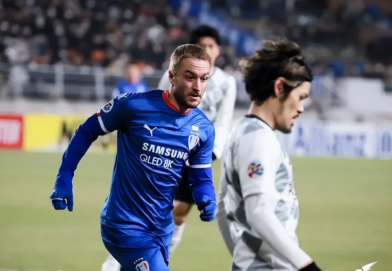 韩足总杯淘汰赛主客场,浦项铁人对全北现代比分预测