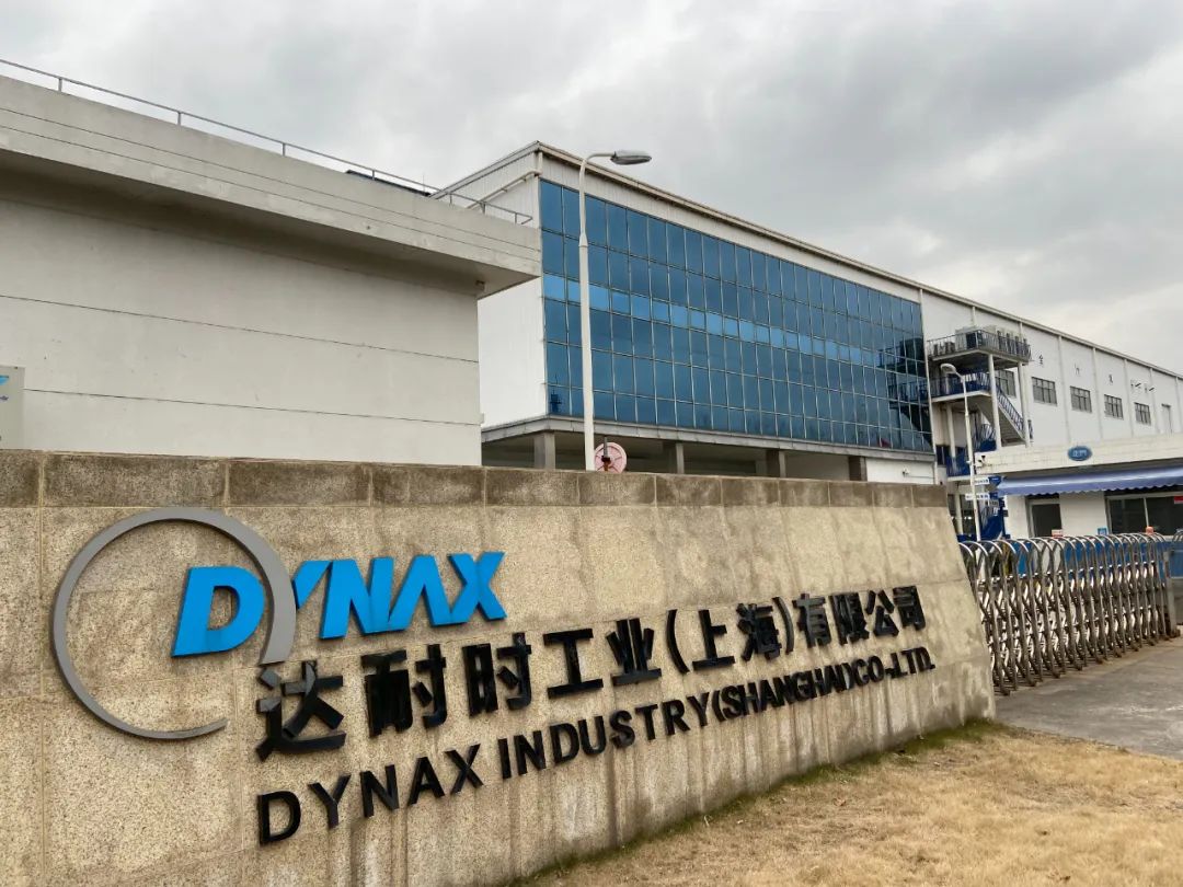 导入机器人自动化生产线，松江这家公司生产的摩擦片成为全球销售冠军！