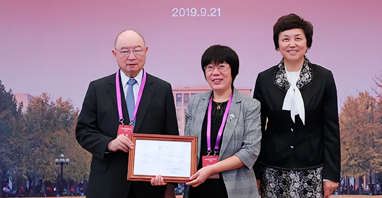 密码专家王小云英文演讲,密码专家王小云完整版