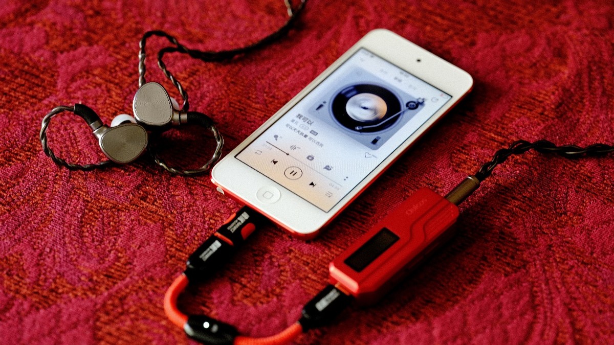 双动圈入耳式耳机评测,双动圈耳机好吗