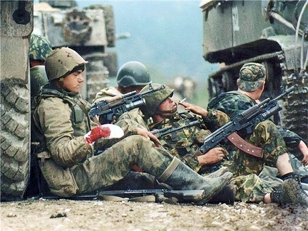 普京当年怎么征服车臣,普京当年是如何征服车臣的