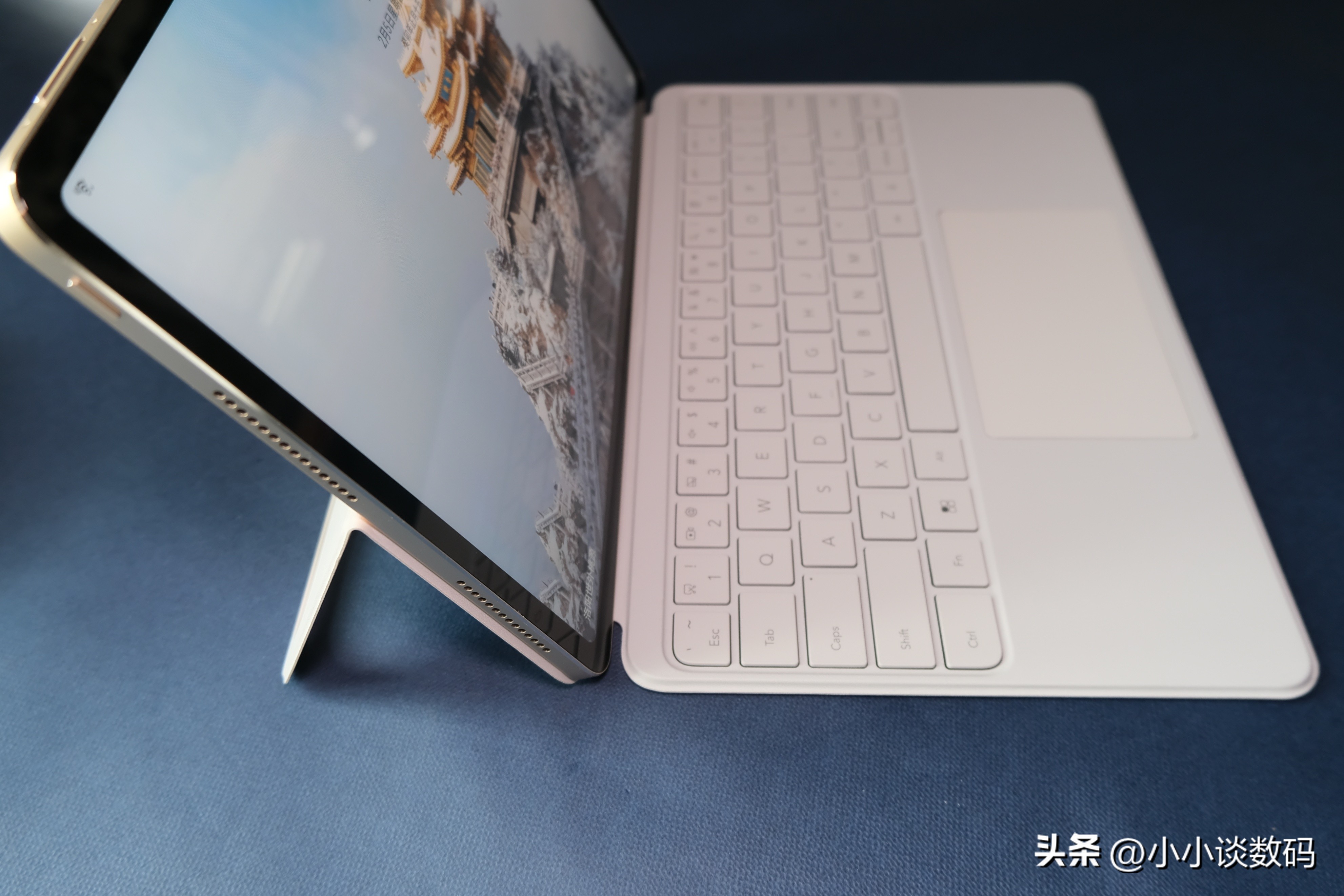 荣耀平板v8pro有哪些缺点,荣耀平板v8pro实测评分只有75万