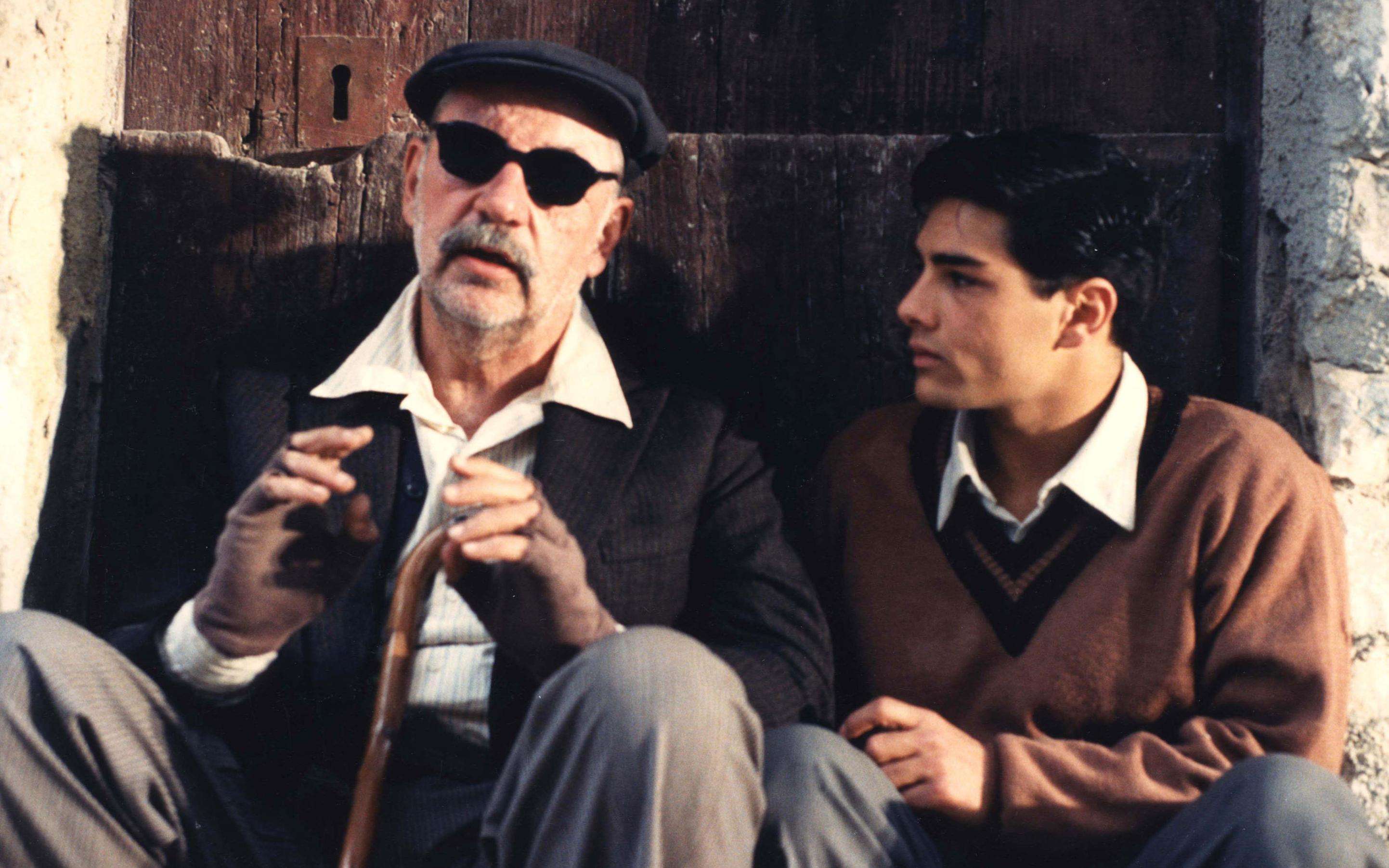 电影中的音乐元素有怎样的作用,电影音乐中主题音乐的功能作用