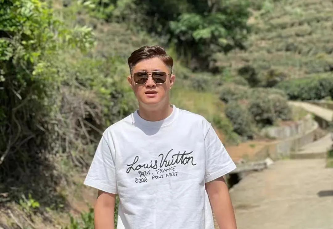 张二嫂回归，3500万粉丝的“大信仰”