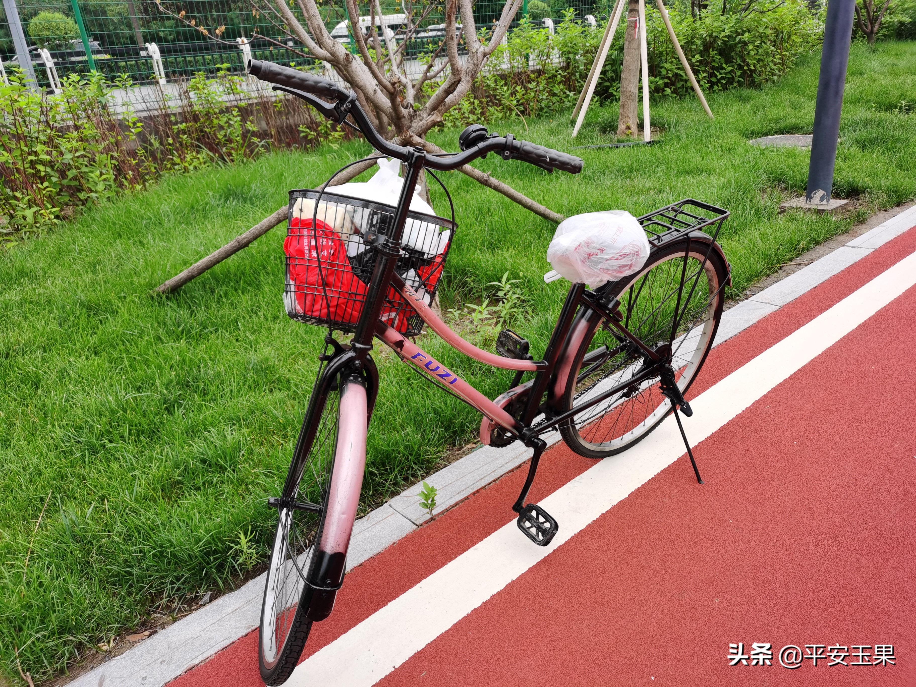 “洁女”第一天骑车侧记