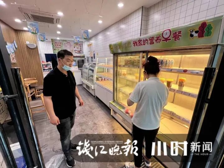 这是今天的杭州拱墅区!地铁公交暂停、商铺歇业、29家超市正常营业;拱墅区商务局最新回应