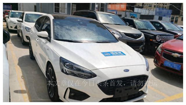 2017年福克斯值不值得入手,曾经的销量冠军科鲁兹