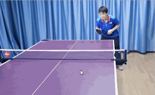 请教乒乓球高手直板发球技术操作,乒乓直板下蹲发球