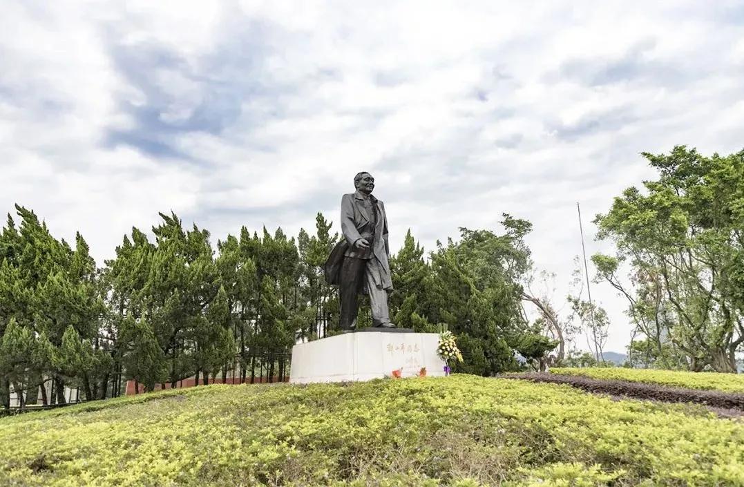 深圳最值得爬的景点,深圳十大最值得爬的山