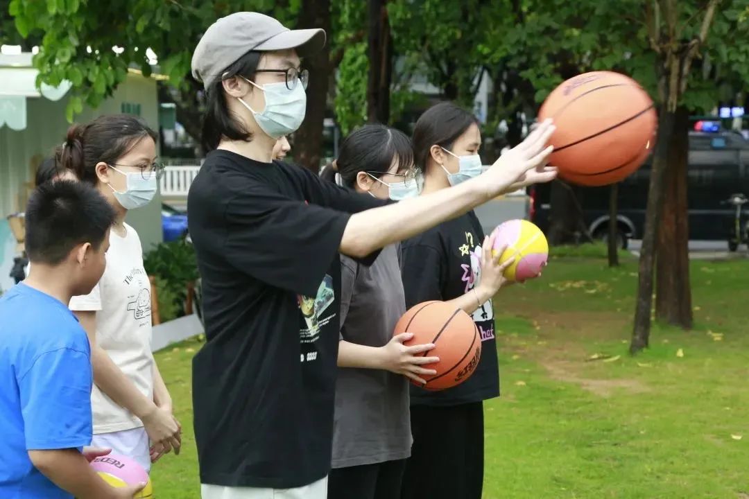 一起到华富幸福小镇过理想的夏天！