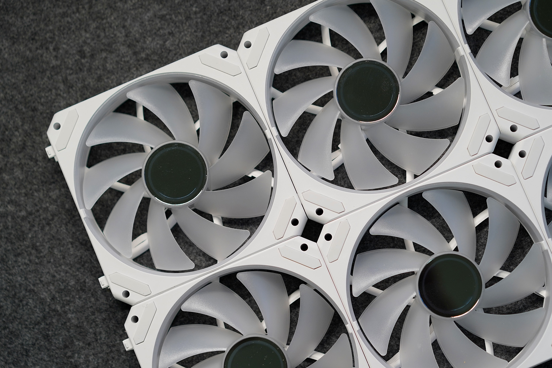 白色海景房实际效果,经典白色海景房