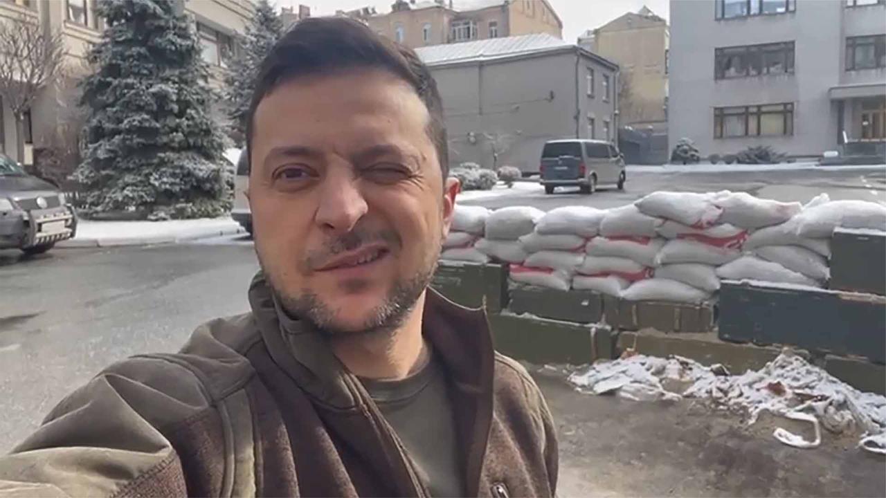 圣诞节到了圣诞人送礼物,圣诞节到了给别人送的礼盒