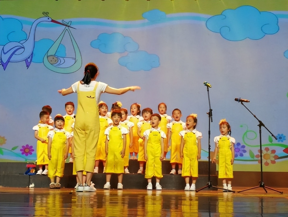 不用怀疑，美好就在幼儿园|走进万婴玩“美”童年，创“艺”成长