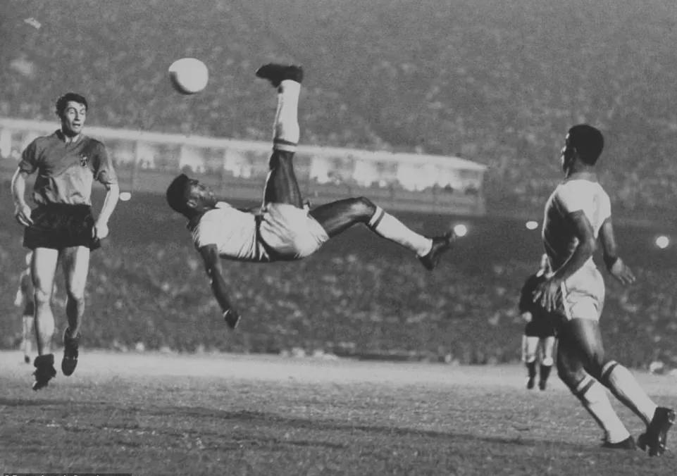 贝利17岁夺冠名单,球王贝利17岁