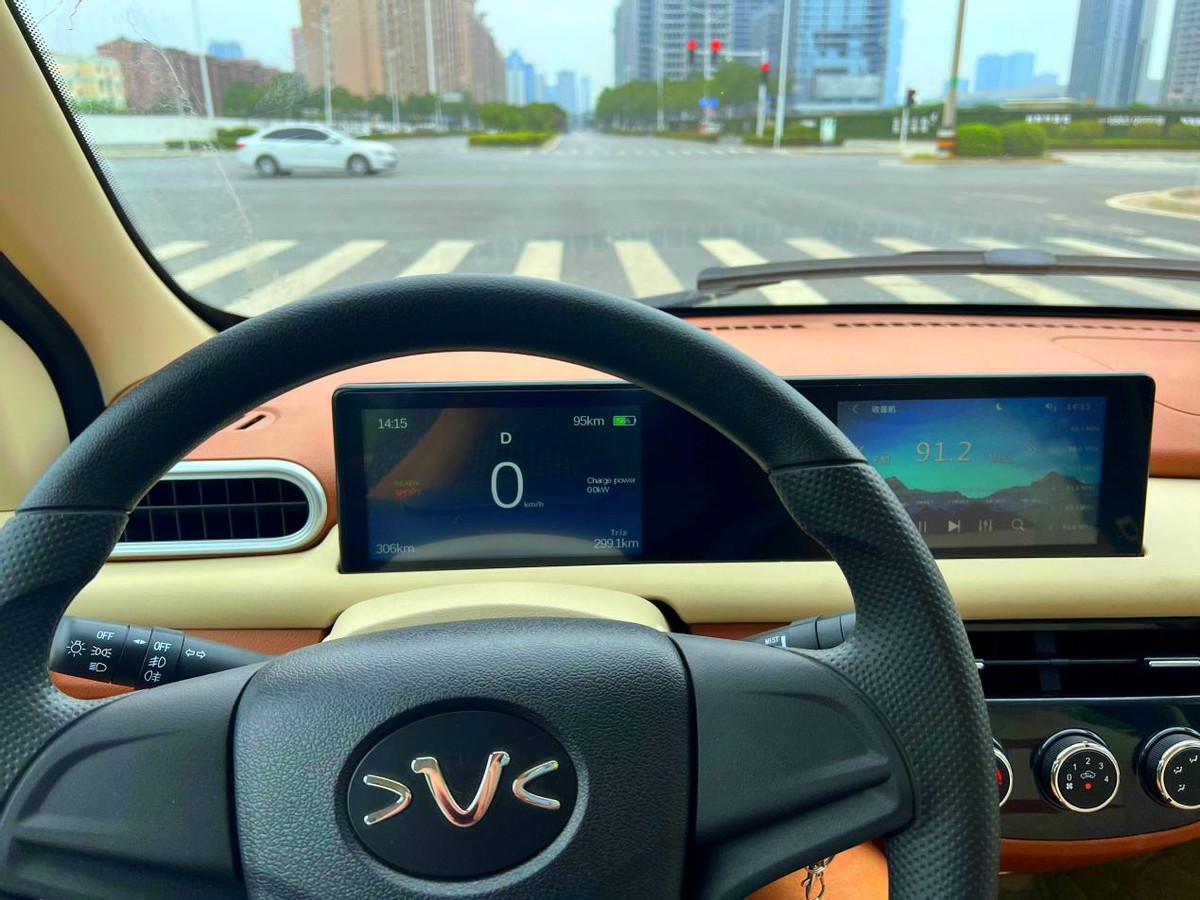 小虎fev新能源汽车测评,买菜带娃旅行跑山都不差的摩托车