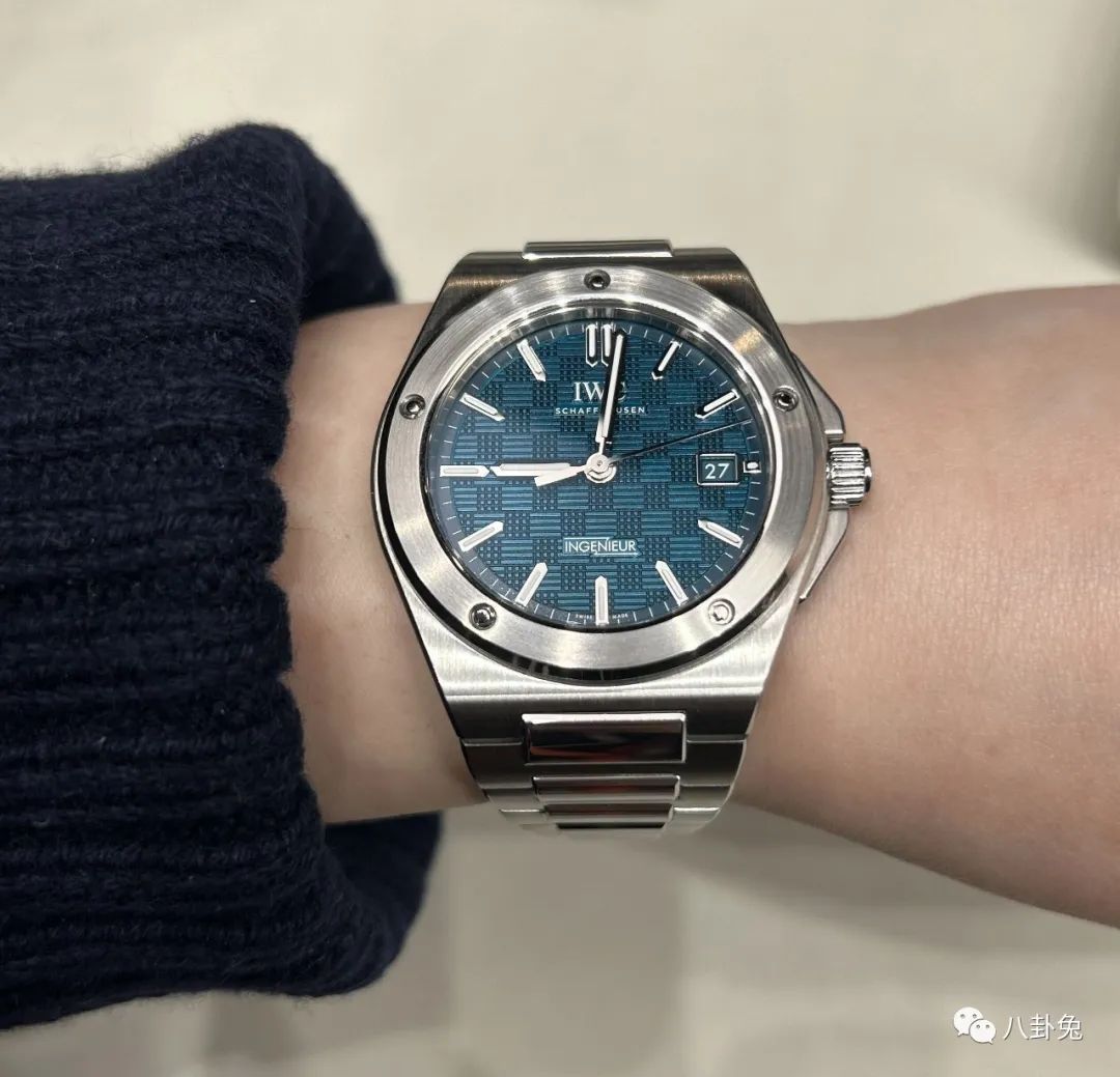 宝格丽和卡地亚手表哪个更好一些,宝格丽哪个系列最经典好看的手表