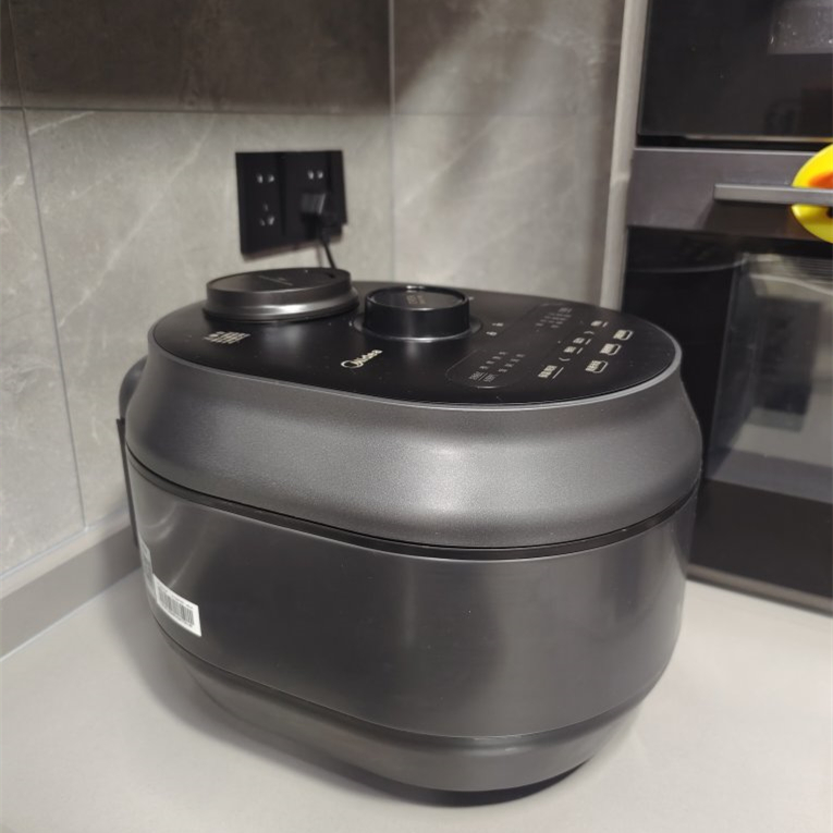 电饭煲和电压力锅哪个压力大 (电饭煲和电压力锅哪个用着方便)