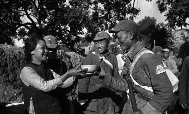 抗战老兵被埋60年,62年大别山剿匪事件