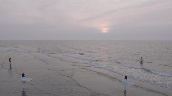 10年不接戏,他47岁靠配角走红,被赞“天才演技”!