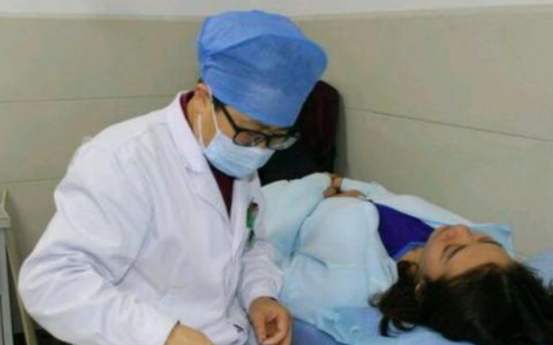 女排郑美珠的家庭,郑美珠丈夫简介