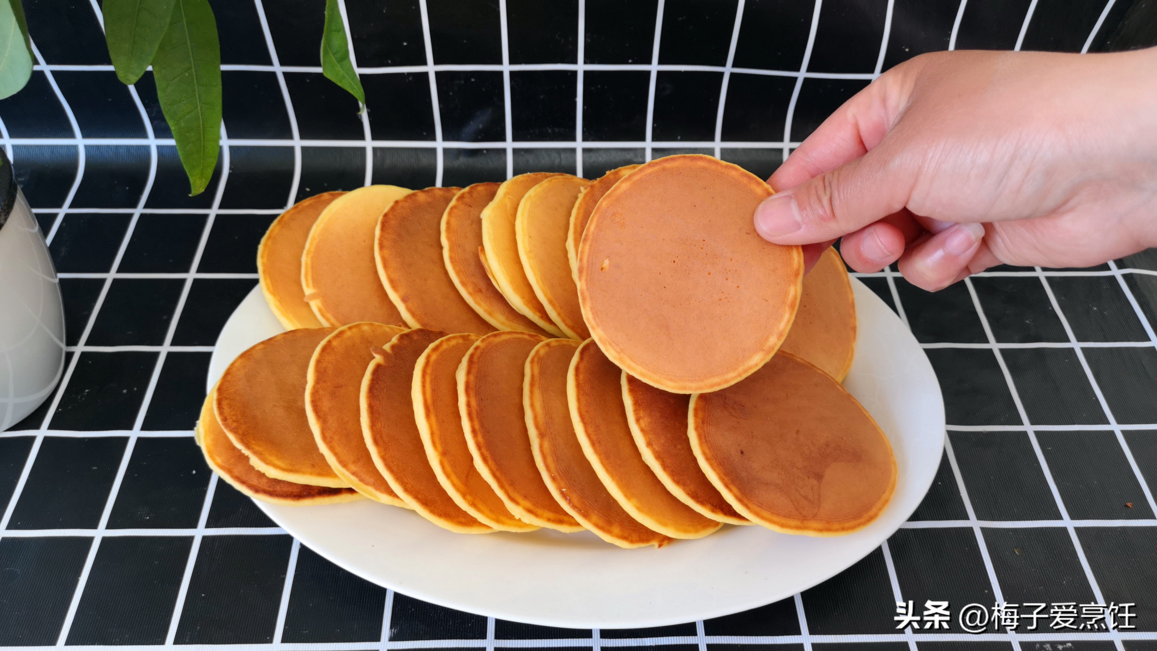 玉米面怎样做好吃不用发酵粉,苹果玉米面比面包还好吃的做法