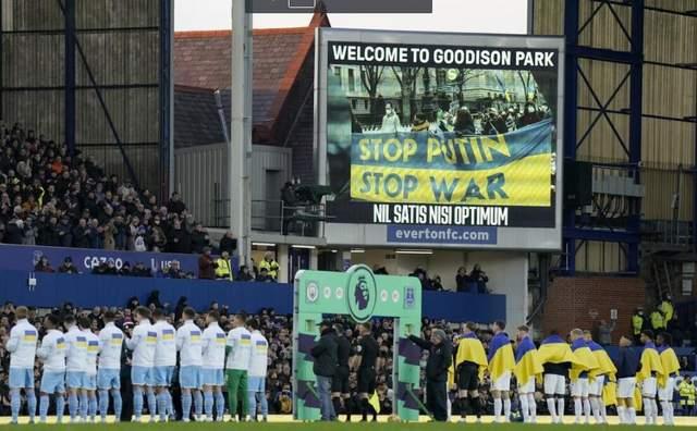 国际足坛“重兵围剿”俄罗斯，两句“不合时宜”的实话却直指人心