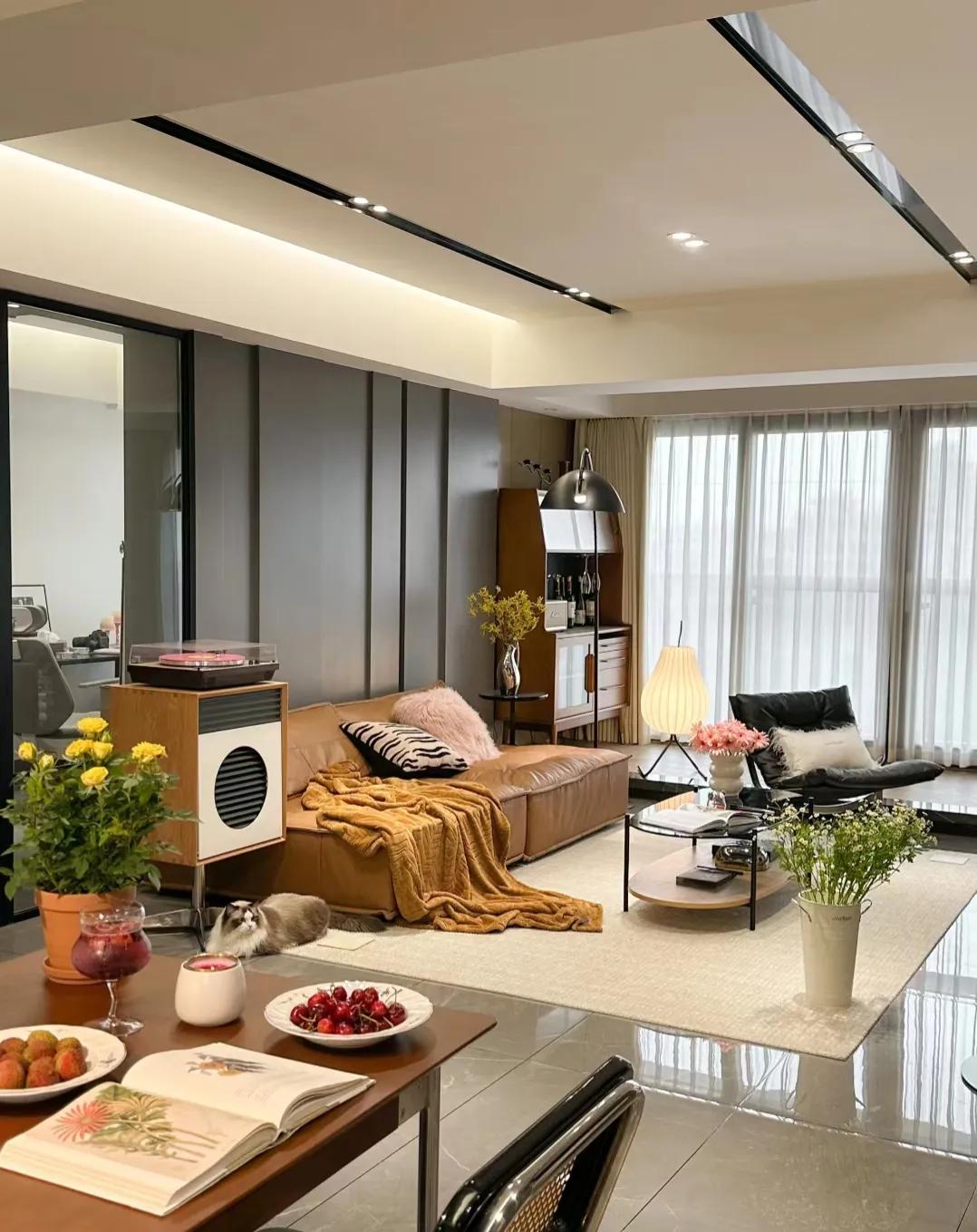 安徽女主晒出自家140㎡的家，全屋没有一丝俗气，堪称装修教科书