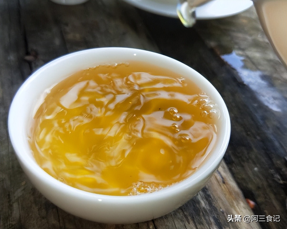 秋天喝什么茶最好？经过评选，这3款茶名列前茅，都是纯天然好茶