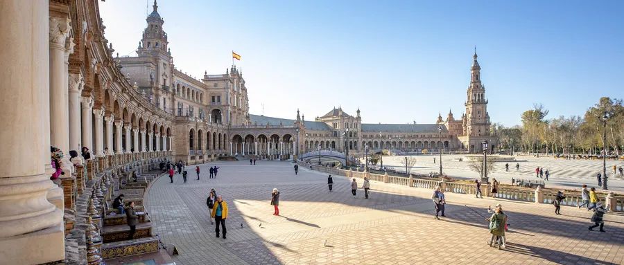 西班牙购房移民新政策,西班牙买房移民2021居住要求