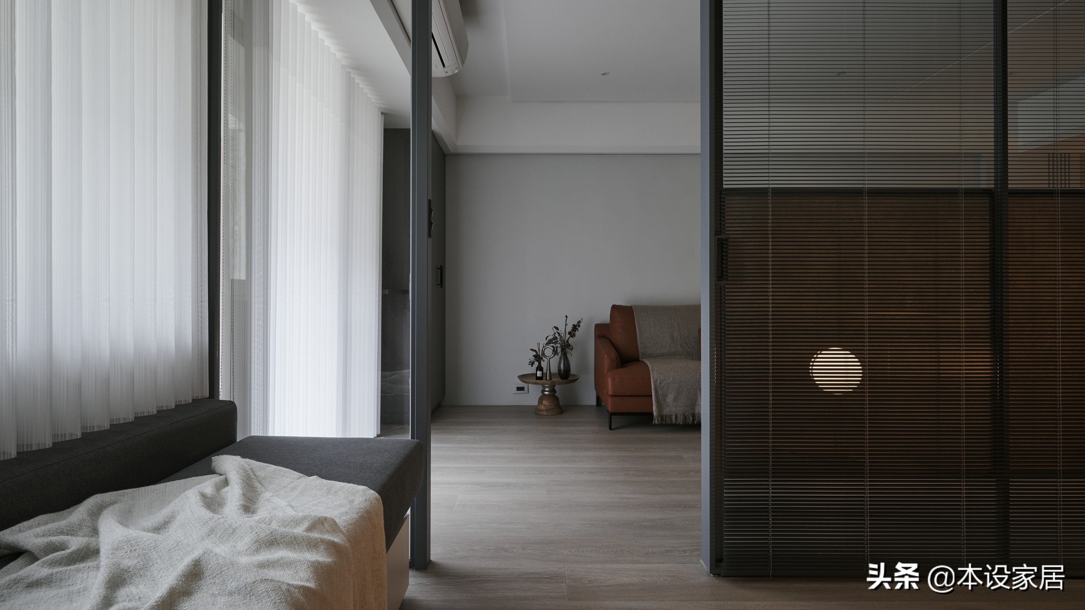 赞！56岁中年夫妇坚持断舍离6年，74㎡小宅干净清爽，太治愈了