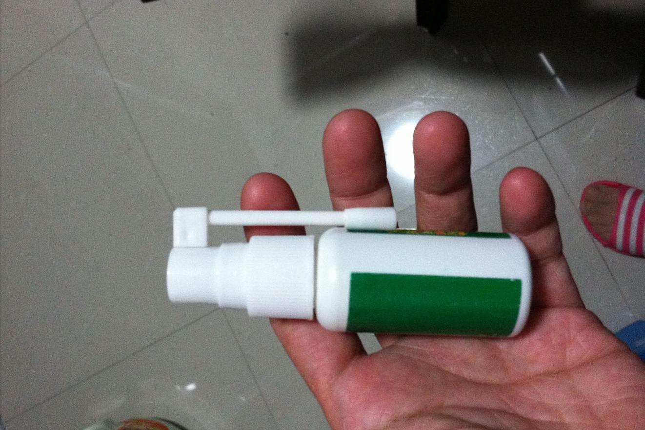 口腔溃疡含维c特别疼,口腔溃疡可以同时吃维b2和维c吗