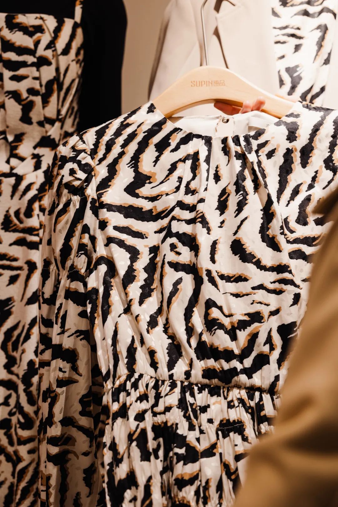 万菱汇母婴,万菱汇护肤