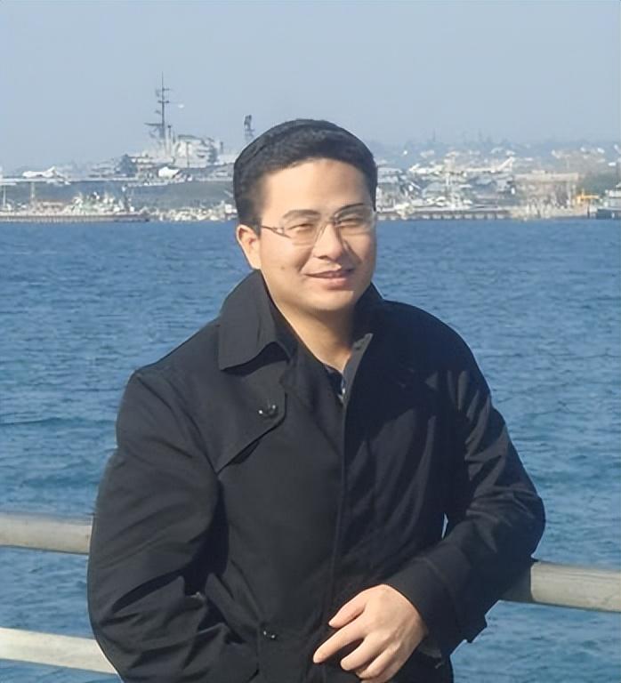 金立老板刘立荣到底亏多少钱,金立老总刘立荣输了多少钱