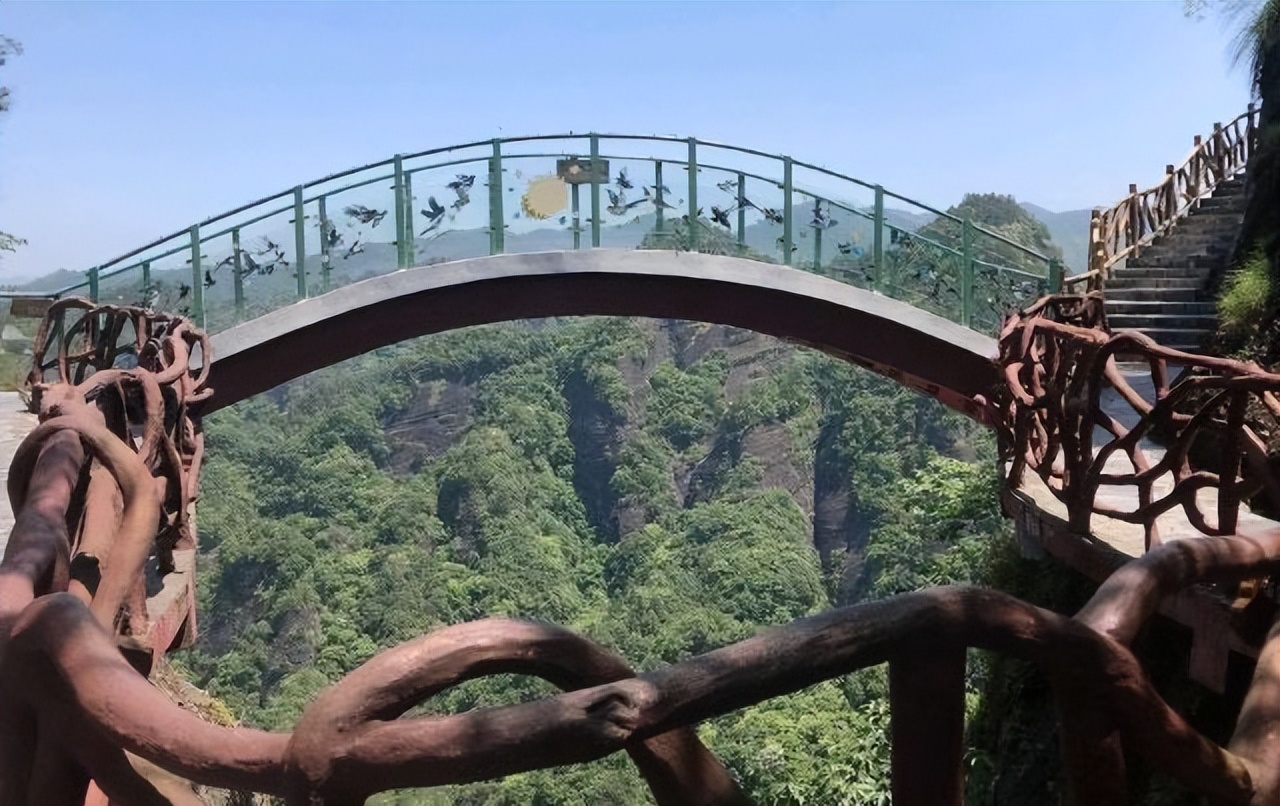 江西4a级旅游景区排名前十,江西一小众景点景色不输黄山