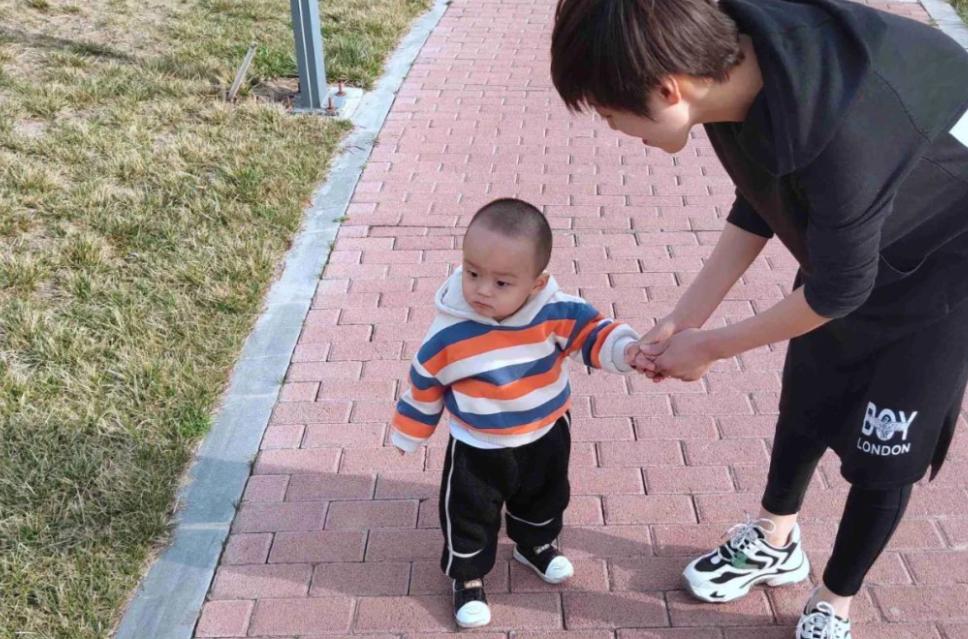 二胎产妇意外临盆,二胎孕妇突然临盆