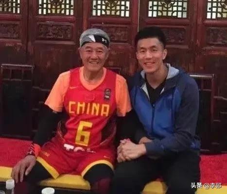 赵本山皮长山拍摄现场,cba总决赛赵本山