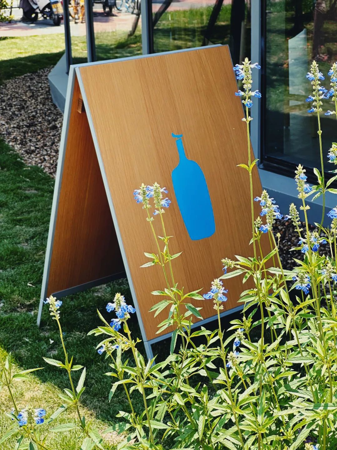 bluebottlecoffee上海首店,bluebottle上海前滩太古里店