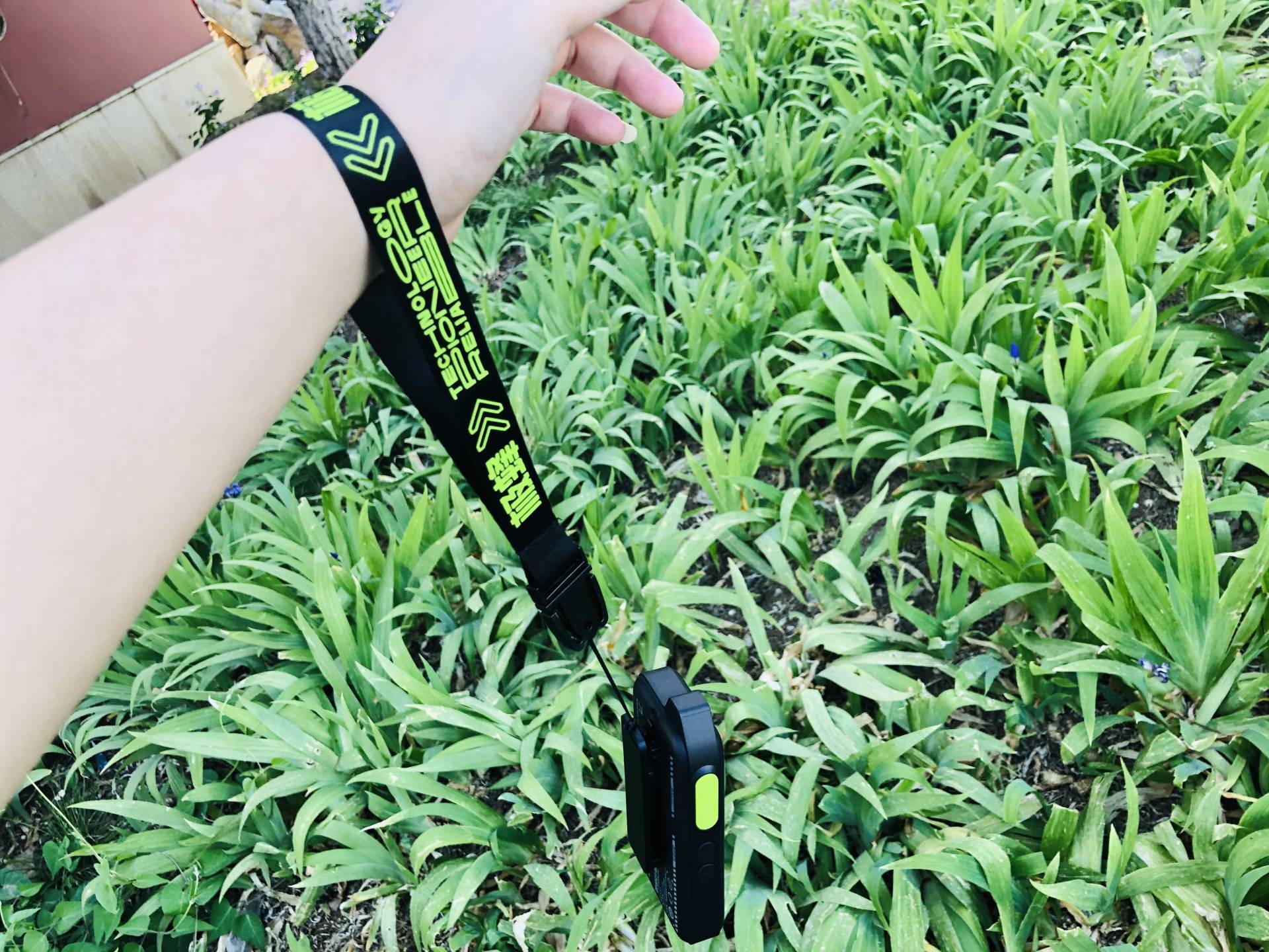 极蜂对讲机m303能连别的对讲机,极蜂m303对讲机使用方法