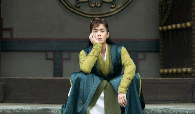 庆余年小说哪一部更值得看,为什么两本庆余年小说不一样