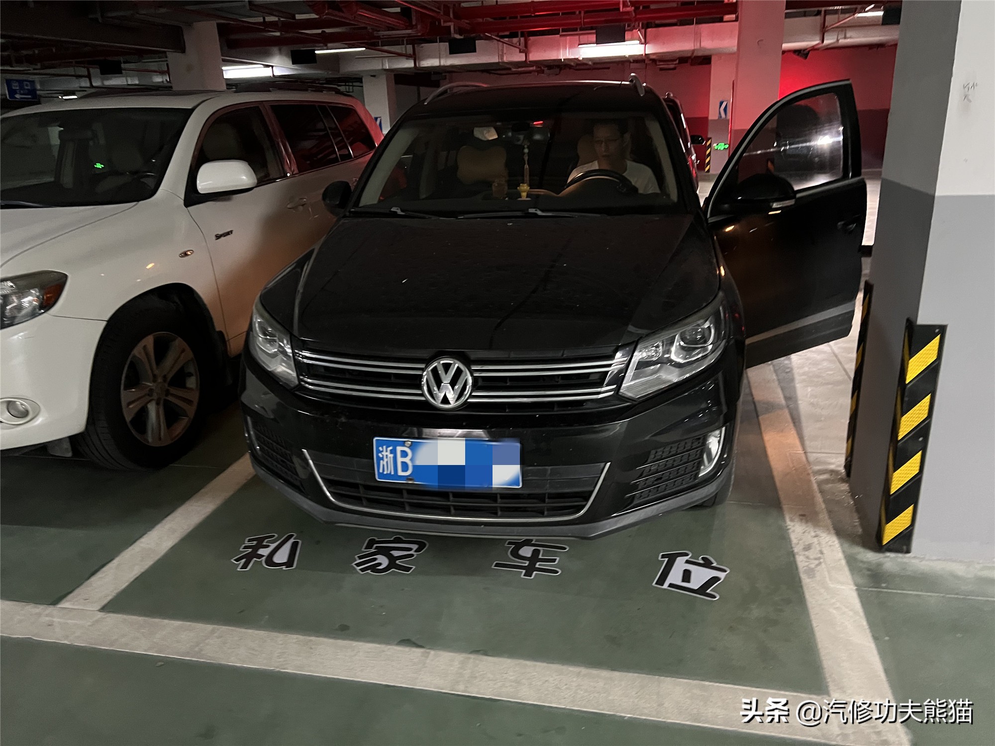 严谨的德国工人钣金修复,严谨的德国师傅修复事故车