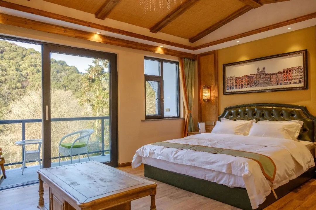 上饶婺源山顶美宿,婺源晒秋美宿推荐