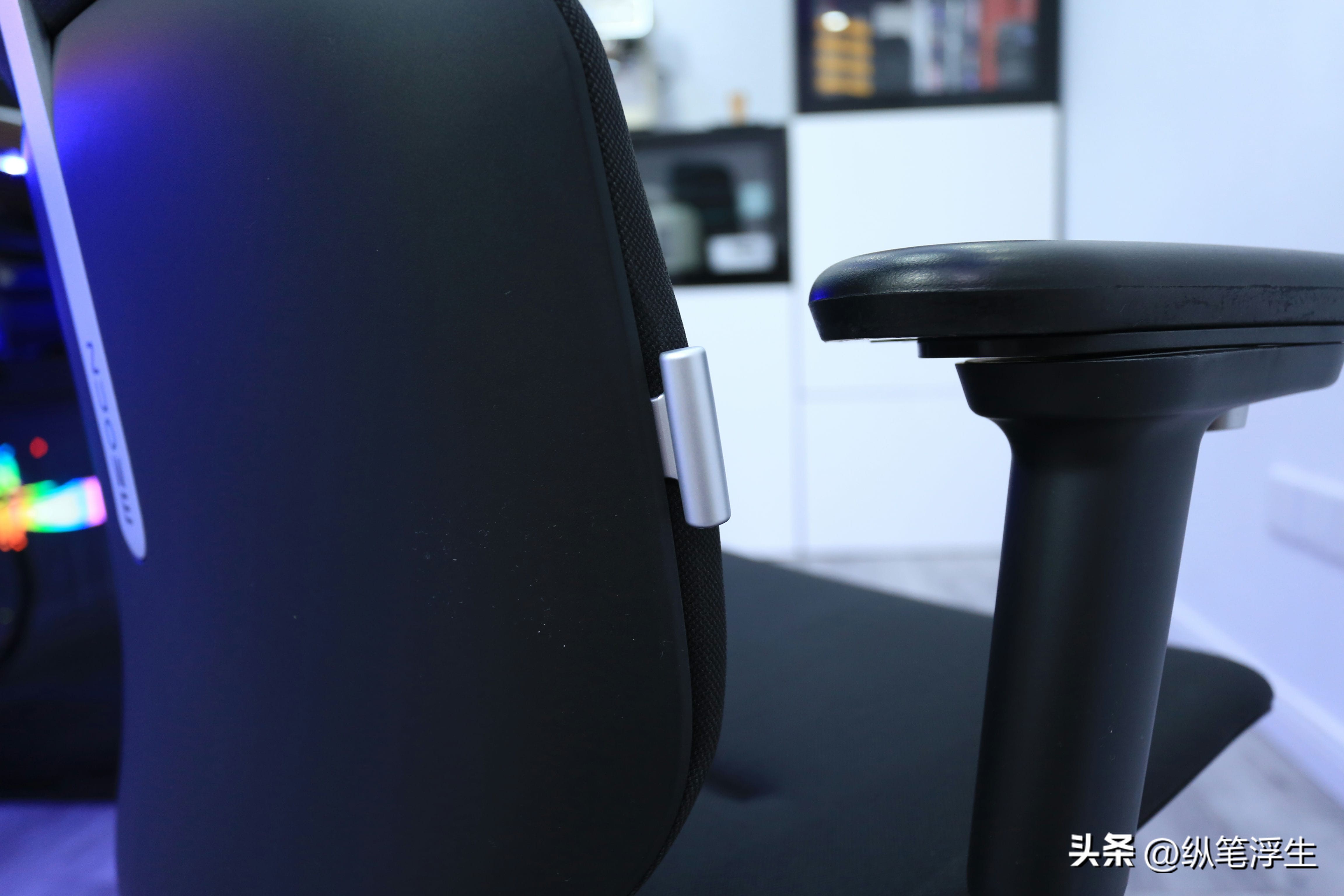 性价比椅子推荐人体工学椅,简约不占地的人体工学椅