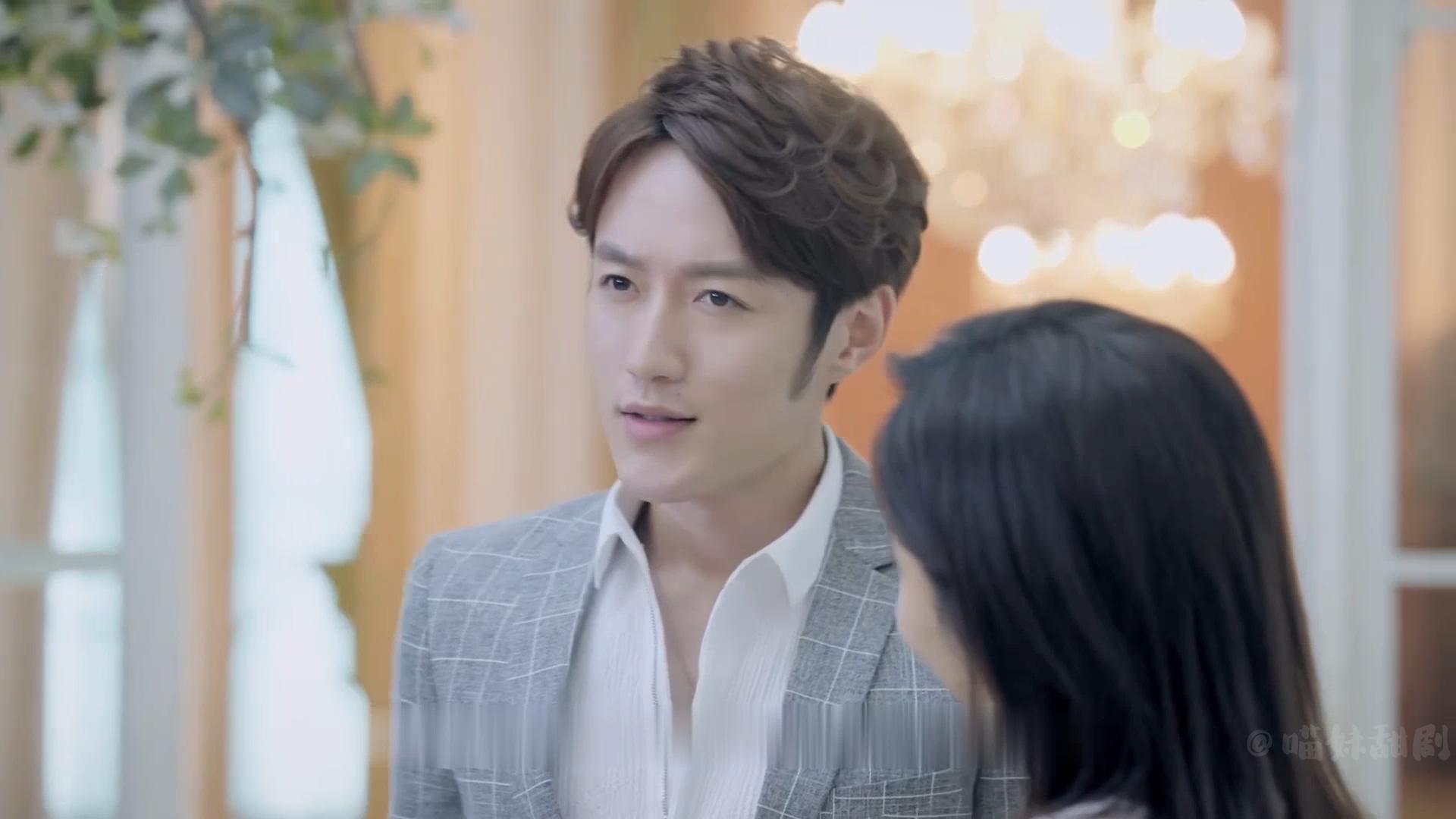 女孩趁自己喝多，故意吻上帅气总裁，谁知下秒竟被直接告白