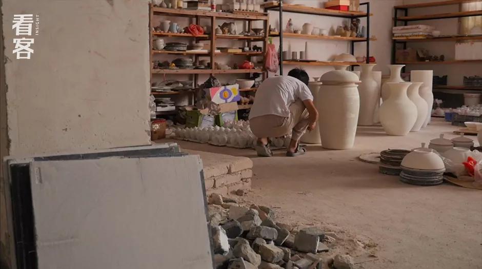 景德镇适合摆摊卖啥,去景德镇卖陶瓷