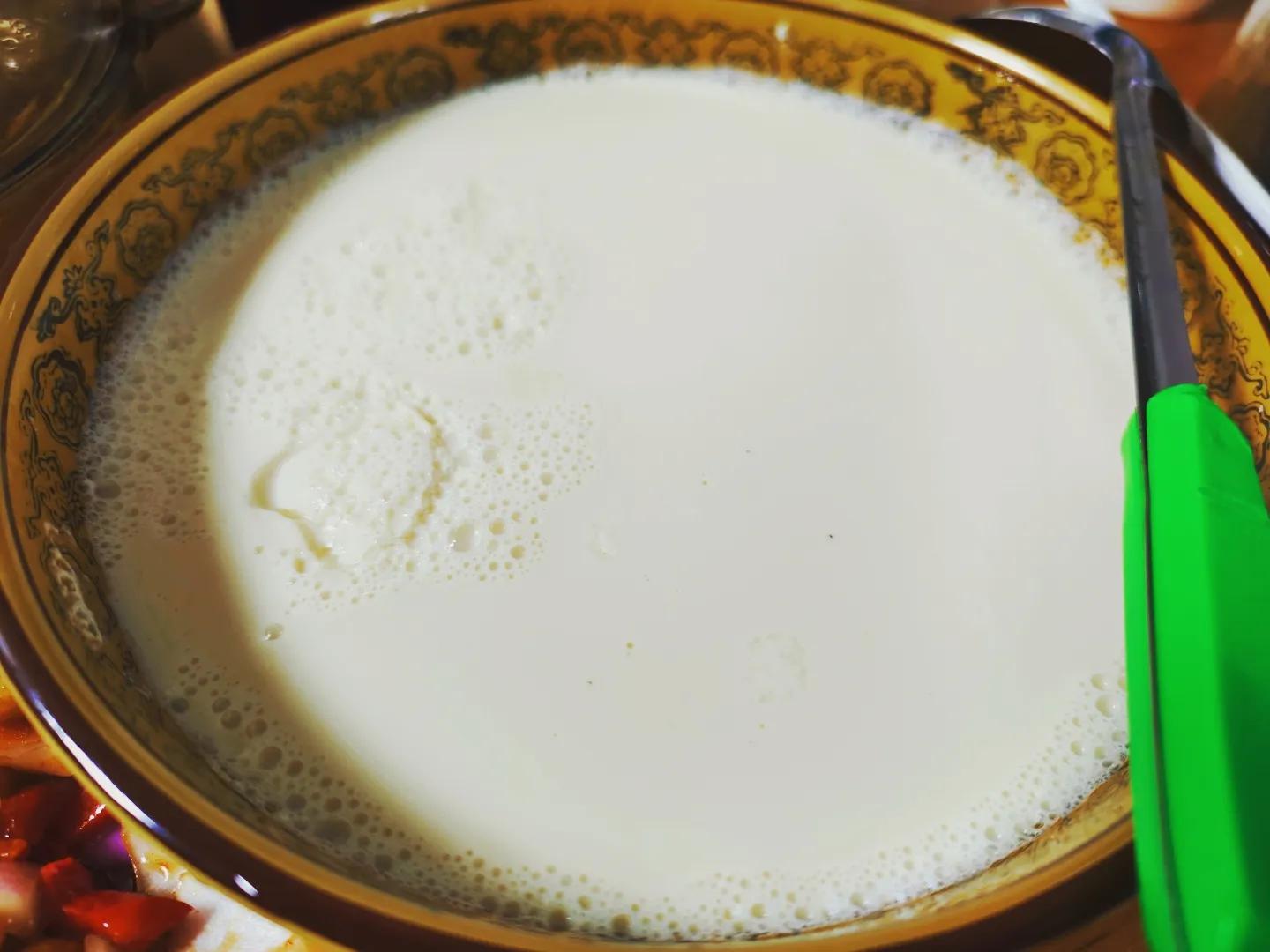 怎样用内酯做豆腐脑最简单,豆腐脑的家常做法不用内酯用白醋